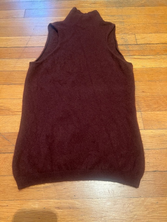 NAADAM Super Fine Cashmere Sleeveless Turtleneck Tank in Plum, Women’s Small - Picture 10 of 12
